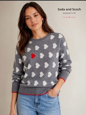 Soda & Scoch Women’s Heart Print Sweater – Size M Crewneck Sweater ❤️